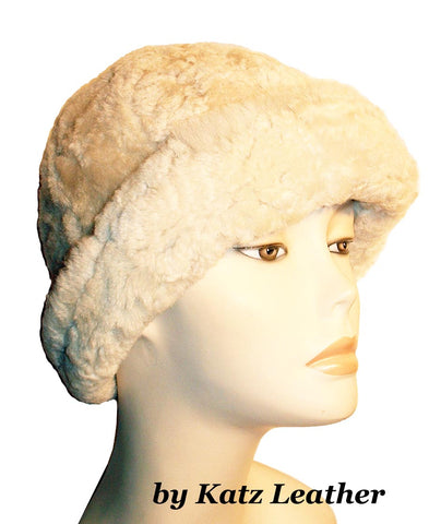Sheepskin winter hat by Ben Katz. Real shearling, super warm. Classic design.