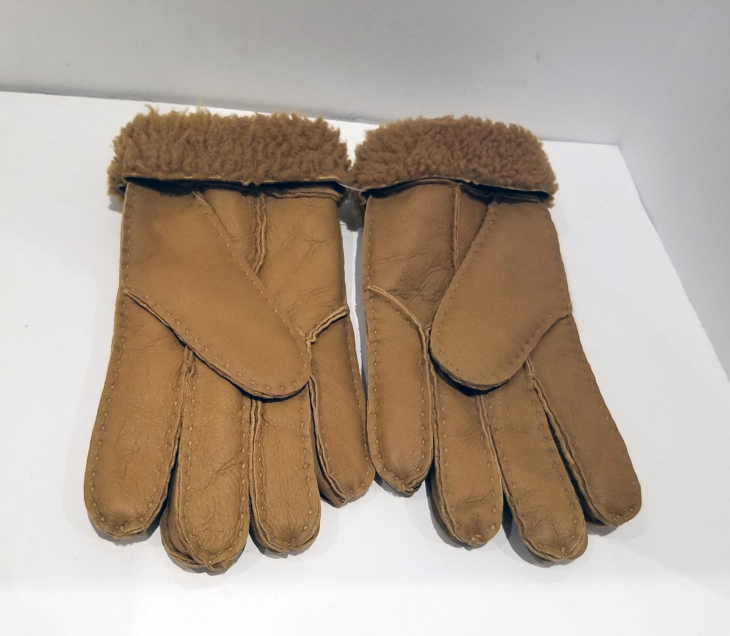 Beige Sheepskin Shearling Gloves